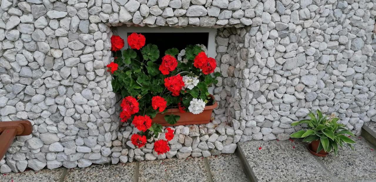 Apartma Arh Apartment *