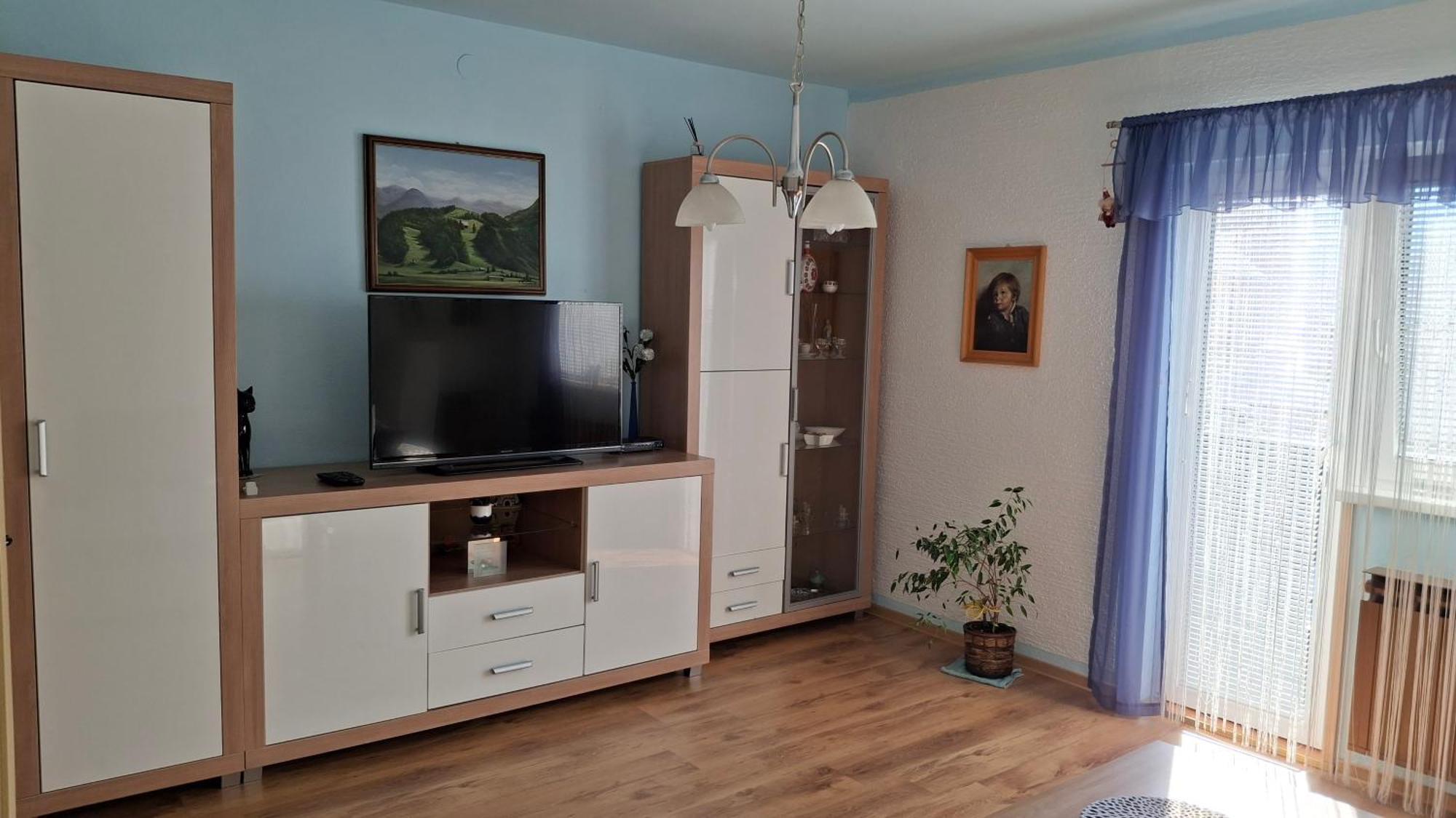 Apartma Arh *
